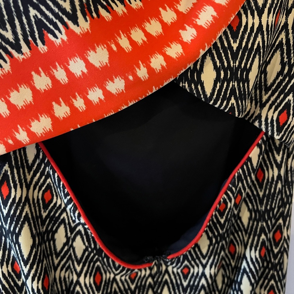 Dress - Picture 4 of 4